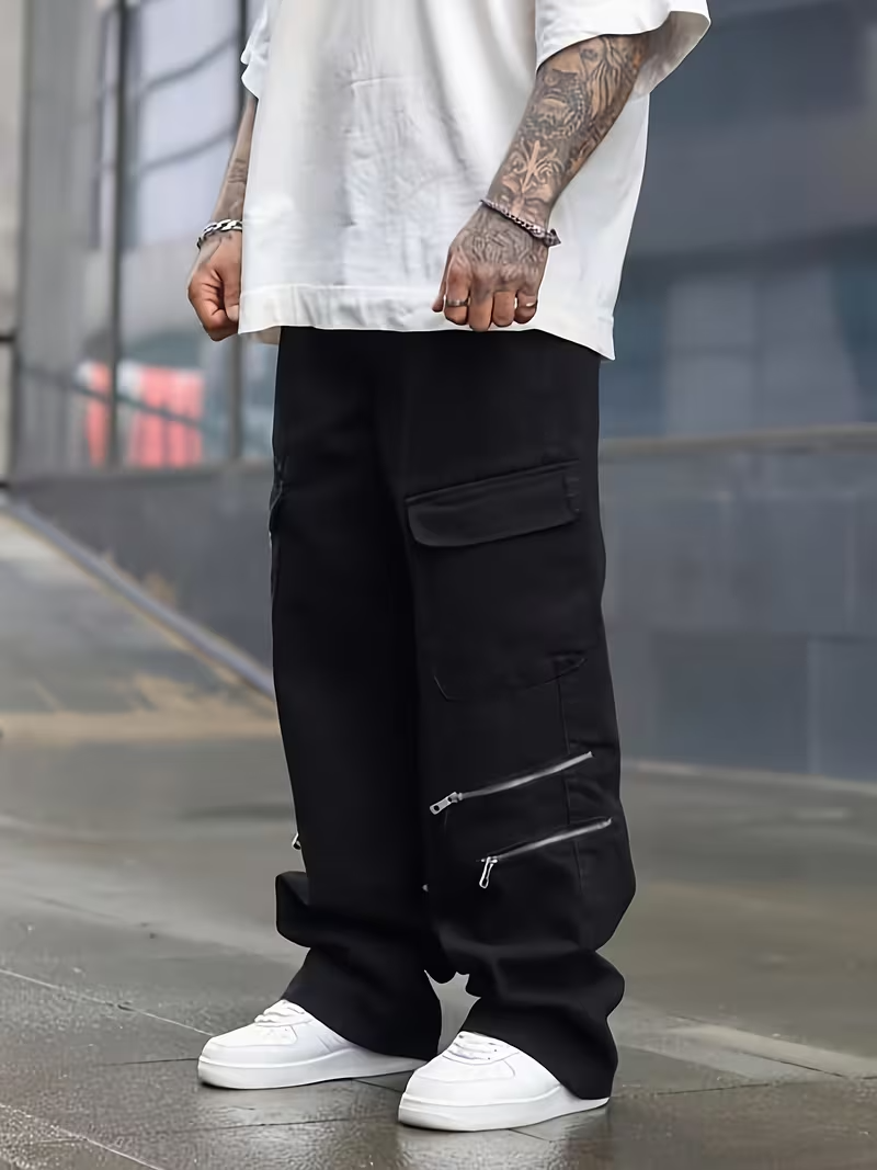 Men’s Wide-Leg Cargo Pants