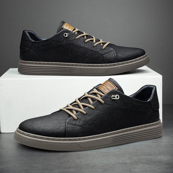 Men’s Lace-Up Classic Shoes