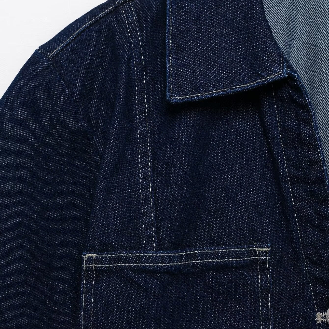 Women’s Cropped Short-Sleeve Denim Jacket with Patch Pockets