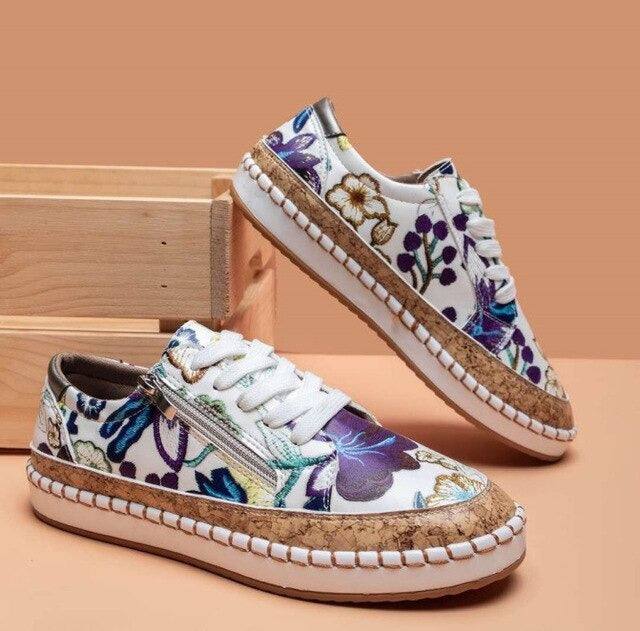 Women’s Floral Print Lace-Up Shoes