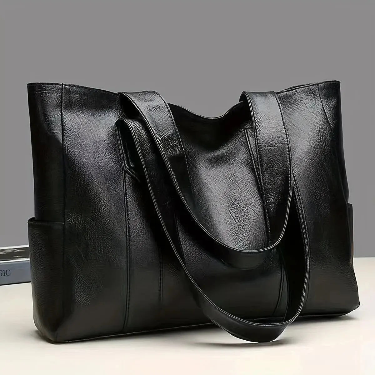 Women’s Large Retro Shoulder Tote Bag