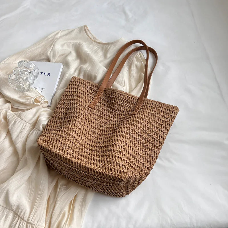 Women’s Large Woven Shoulder Beach Bag