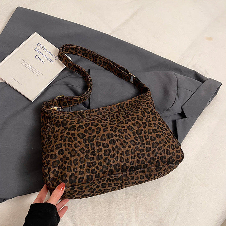 Women’s Leopard Print Zip Tote Bag