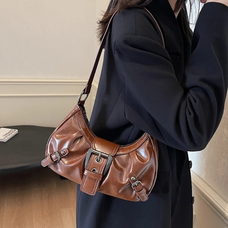 Women’s Retro Pleated Hobo Shoulder Bag with Buckle Detail
