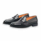 Women’s Slip-On Loafers with Classic Moc Toe