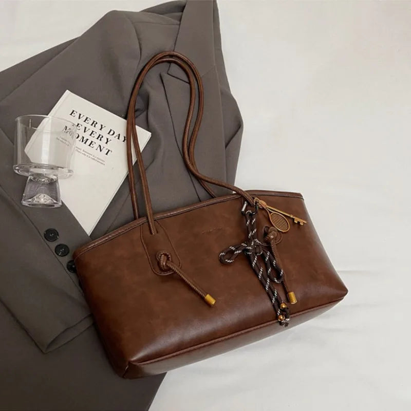 Women’s Vintage PU Leather Shoulder Bag with Long Straps