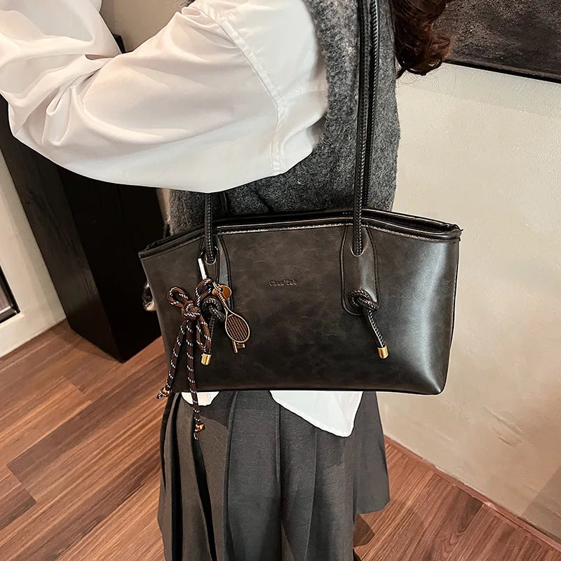 Women’s Vintage PU Leather Shoulder Bag with Long Straps