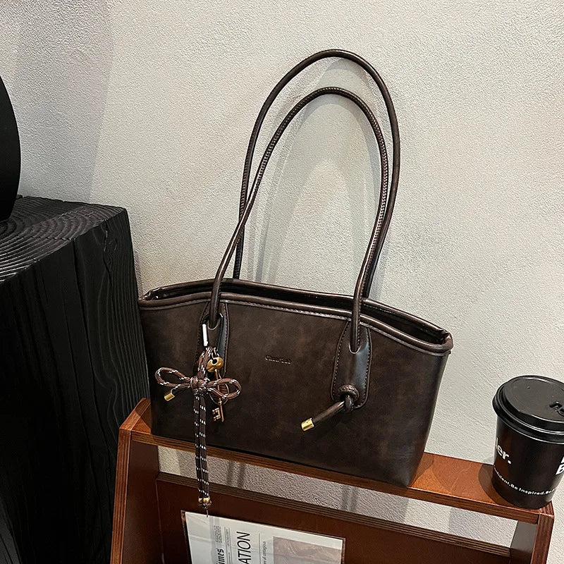Women’s Vintage PU Leather Shoulder Bag with Long Straps
