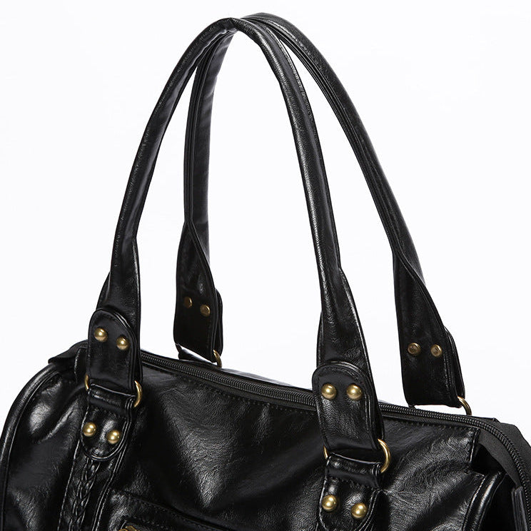Women’s Vintage Shoulder Bag with Front Zip Pocket